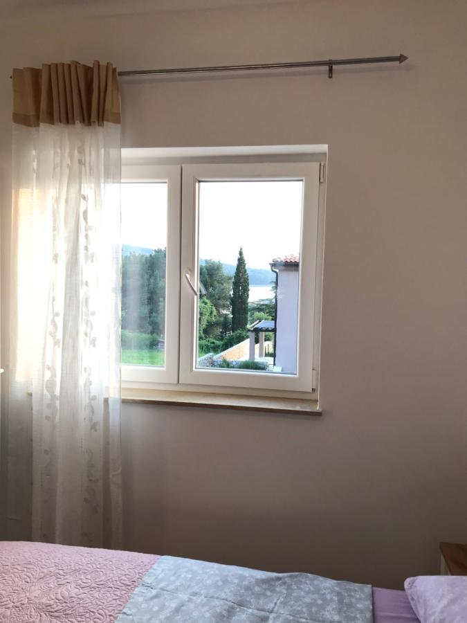 Apartmani Matea Cres Zewnętrze zdjęcie